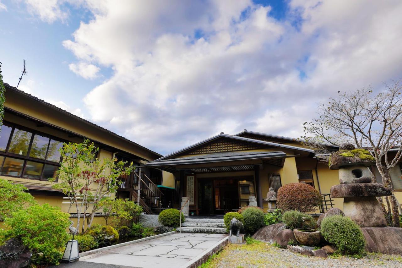 Tatsuta Ryokan Izu  Bagian luar foto
