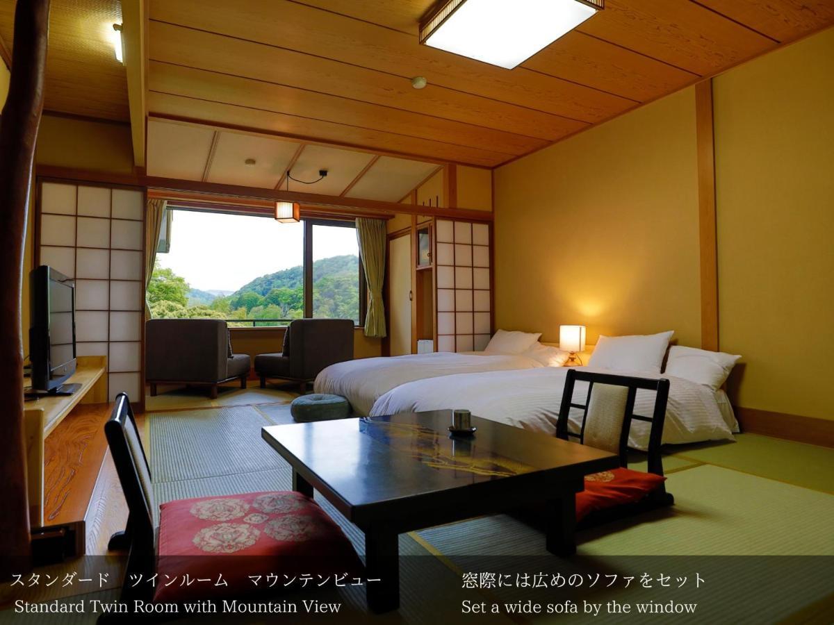 Tatsuta Ryokan Izu  Bagian luar foto